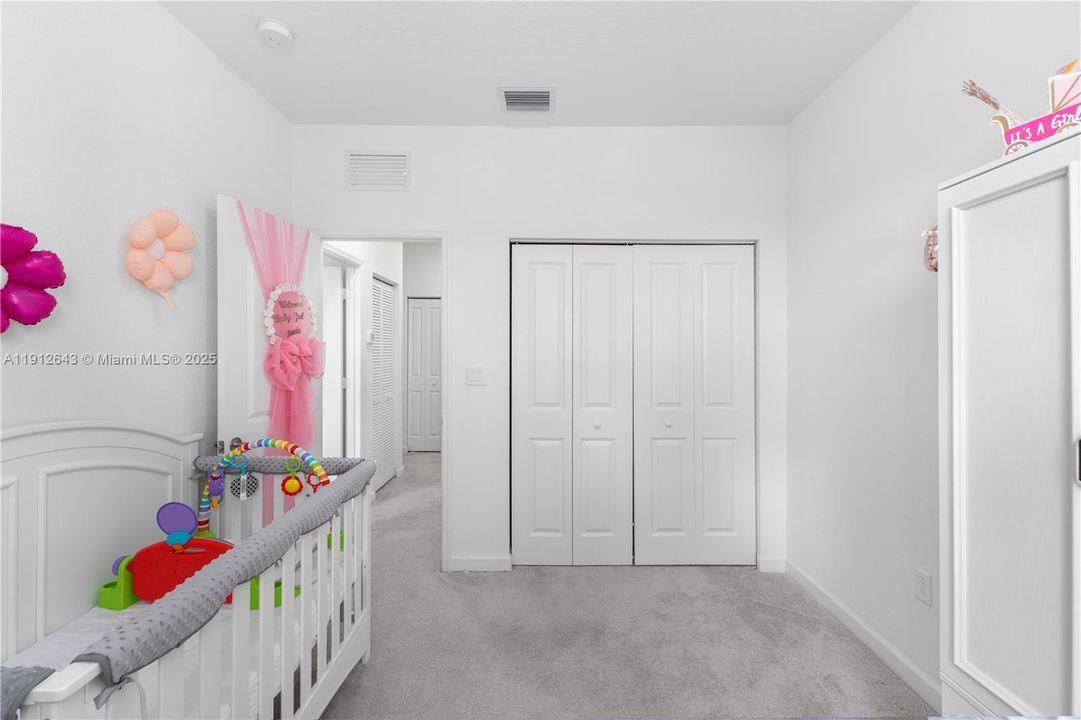 For Rent: $3,250 (3 beds, 2 baths, 1483 Square Feet)