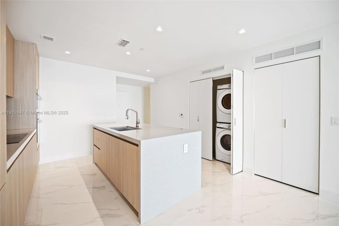 For Rent: $9,500 (2 beds, 2 baths, 0 Square Feet)