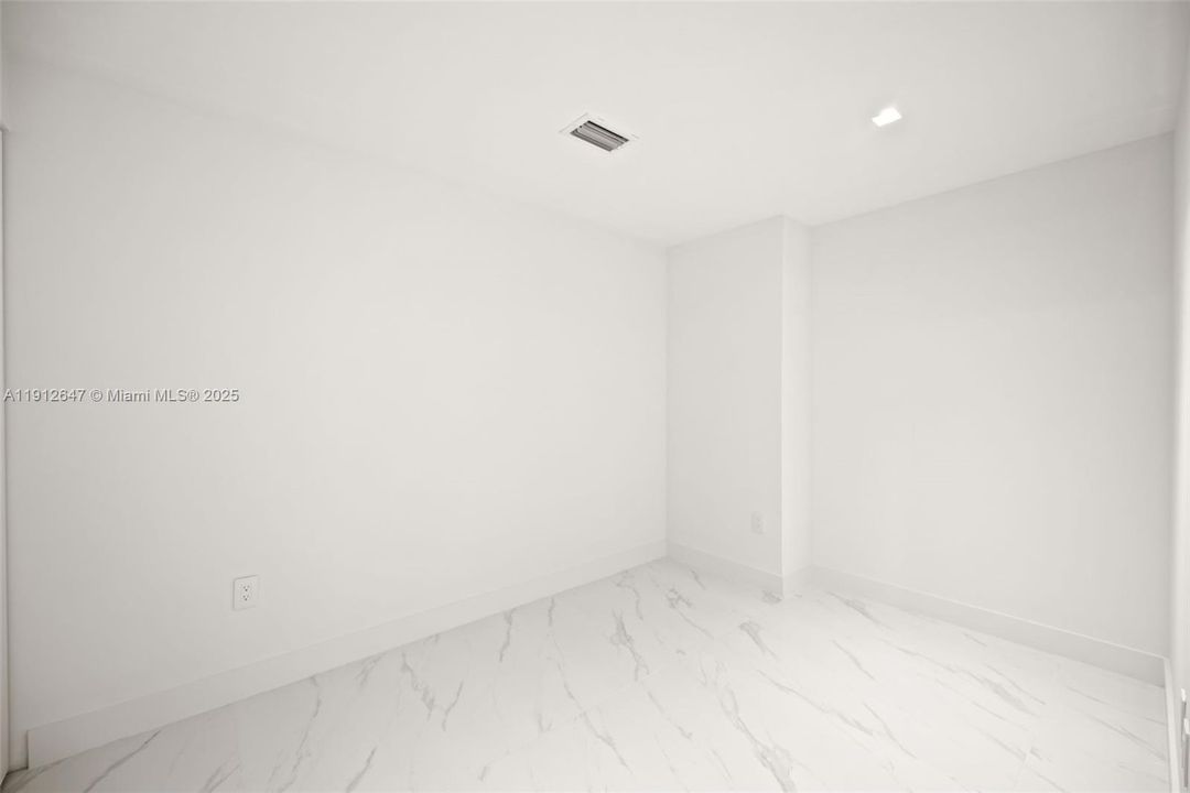 For Rent: $9,500 (2 beds, 2 baths, 0 Square Feet)