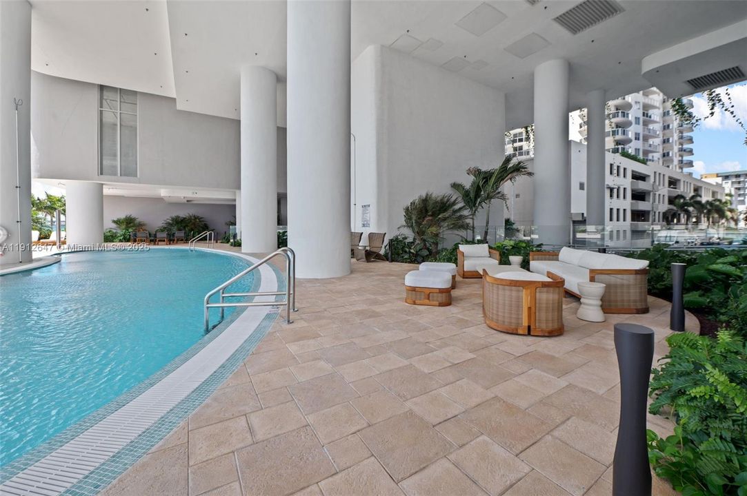 For Rent: $9,500 (2 beds, 2 baths, 0 Square Feet)