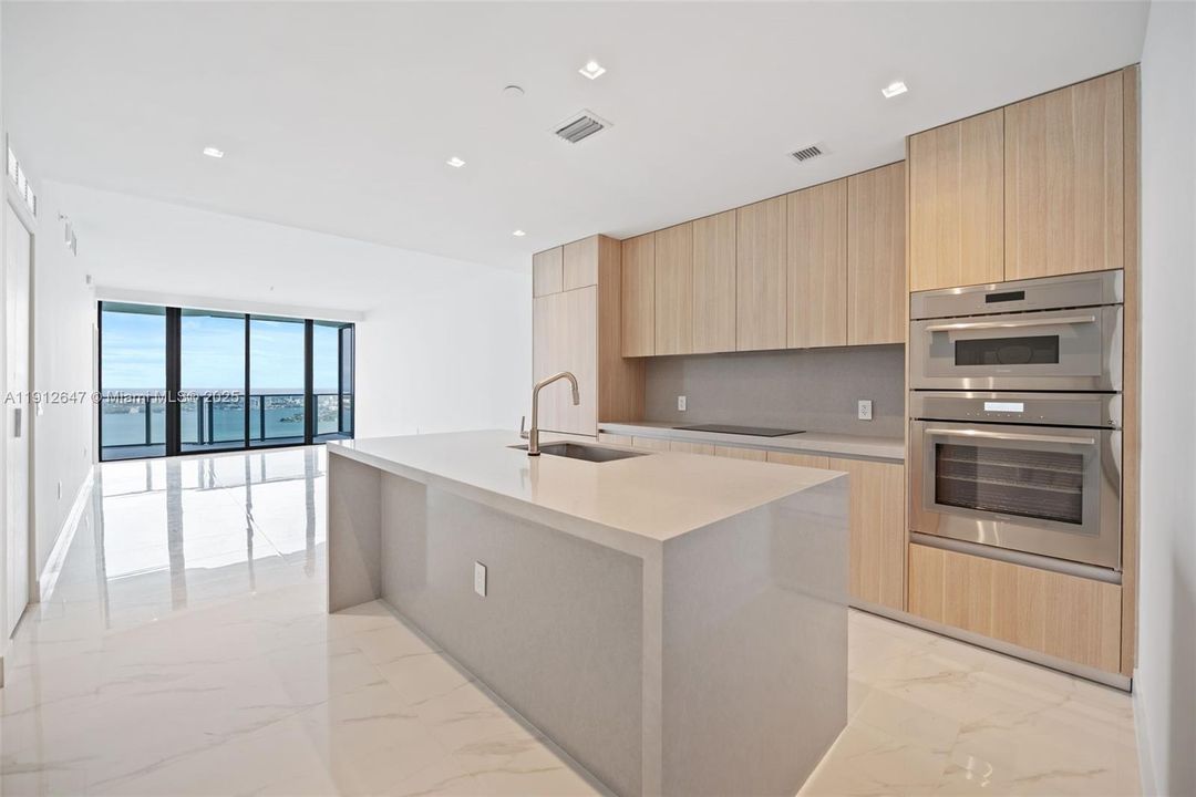 For Rent: $9,500 (2 beds, 2 baths, 0 Square Feet)