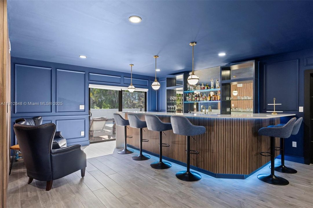 待售: $1,595,000 (4 贝兹, 3 浴室, 3633 平方英尺)