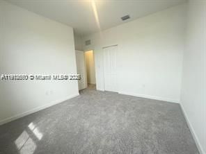 En Venta: $850,000 (4 camas, 3 baños, 2324 Pies cuadrados)