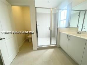 En Venta: $850,000 (4 camas, 3 baños, 2324 Pies cuadrados)