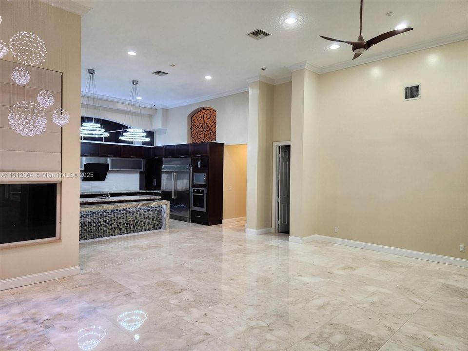 En Venta: $1,890,000 (5 camas, 5 baños, 5002 Pies cuadrados)