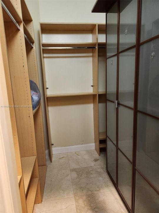 En Venta: $1,890,000 (5 camas, 5 baños, 5002 Pies cuadrados)