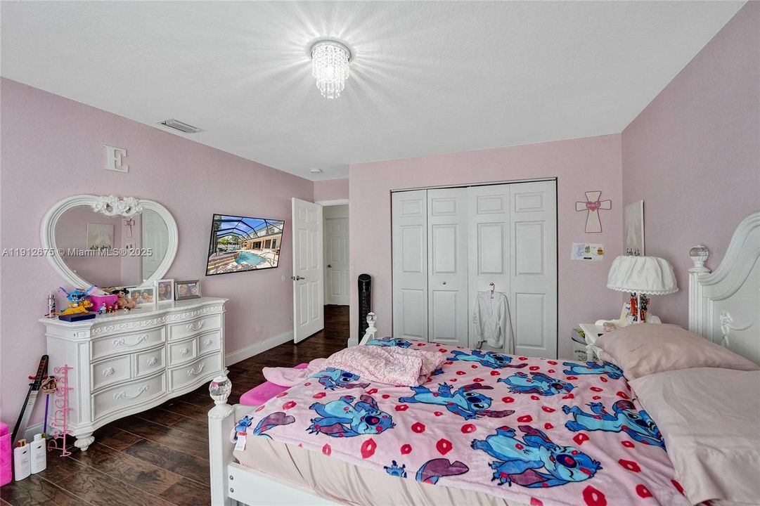 Active With Contract: $969,900 (4 beds, 2 baths, 3579 Square Feet)