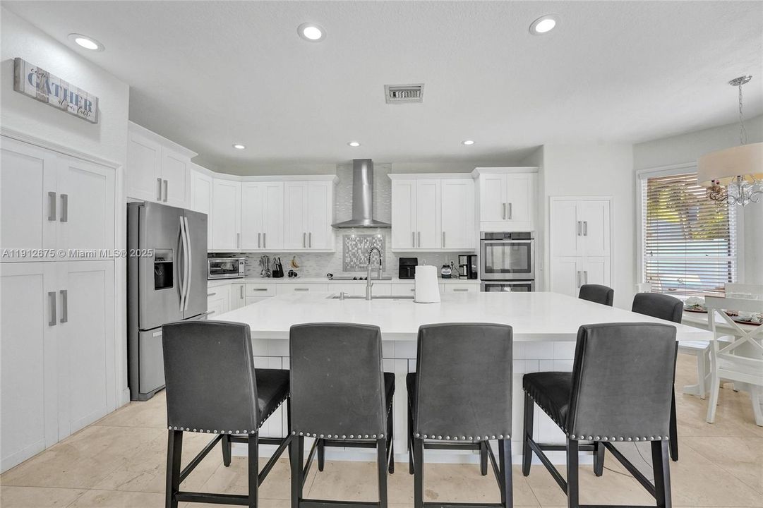 Active With Contract: $969,900 (4 beds, 2 baths, 3579 Square Feet)