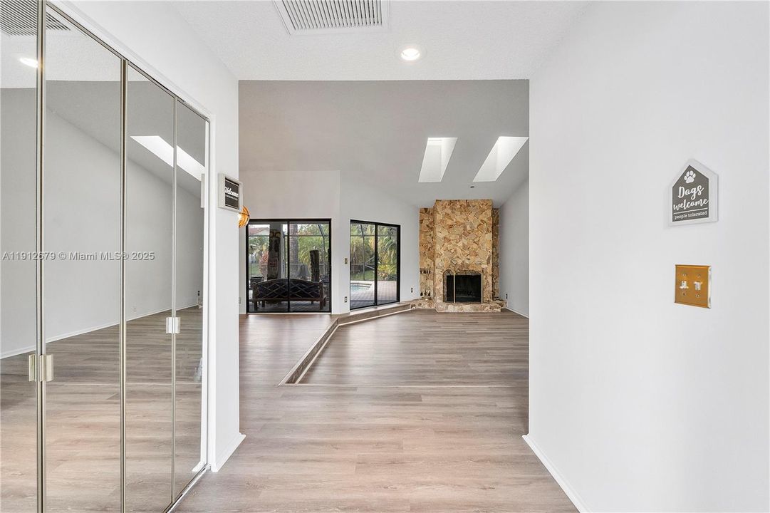 Active With Contract: $569,000 (3 beds, 2 baths, 1616 Square Feet)