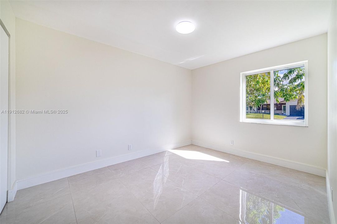 For Sale: $579,000 (3 beds, 2 baths, 1842 Square Feet)