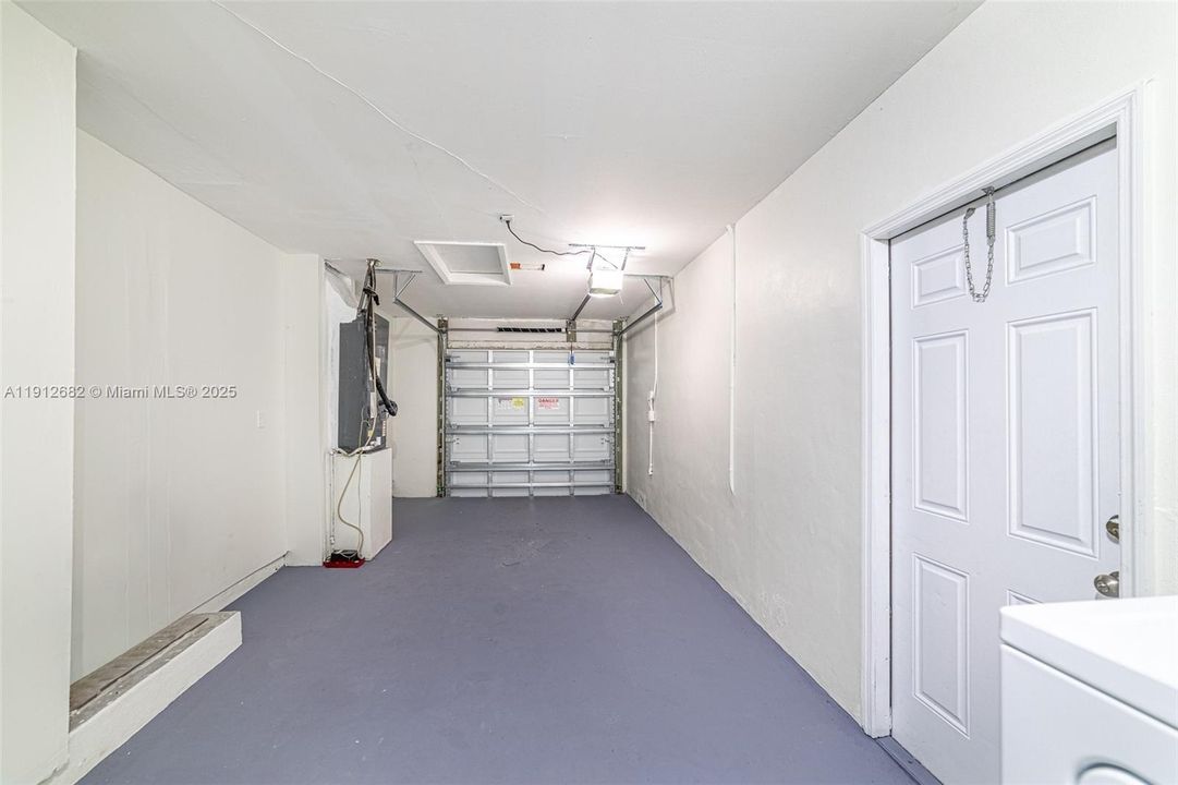 For Sale: $579,000 (3 beds, 2 baths, 1842 Square Feet)