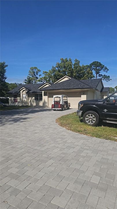 待售: $610,000 (4 贝兹, 2 浴室, 1695 平方英尺)