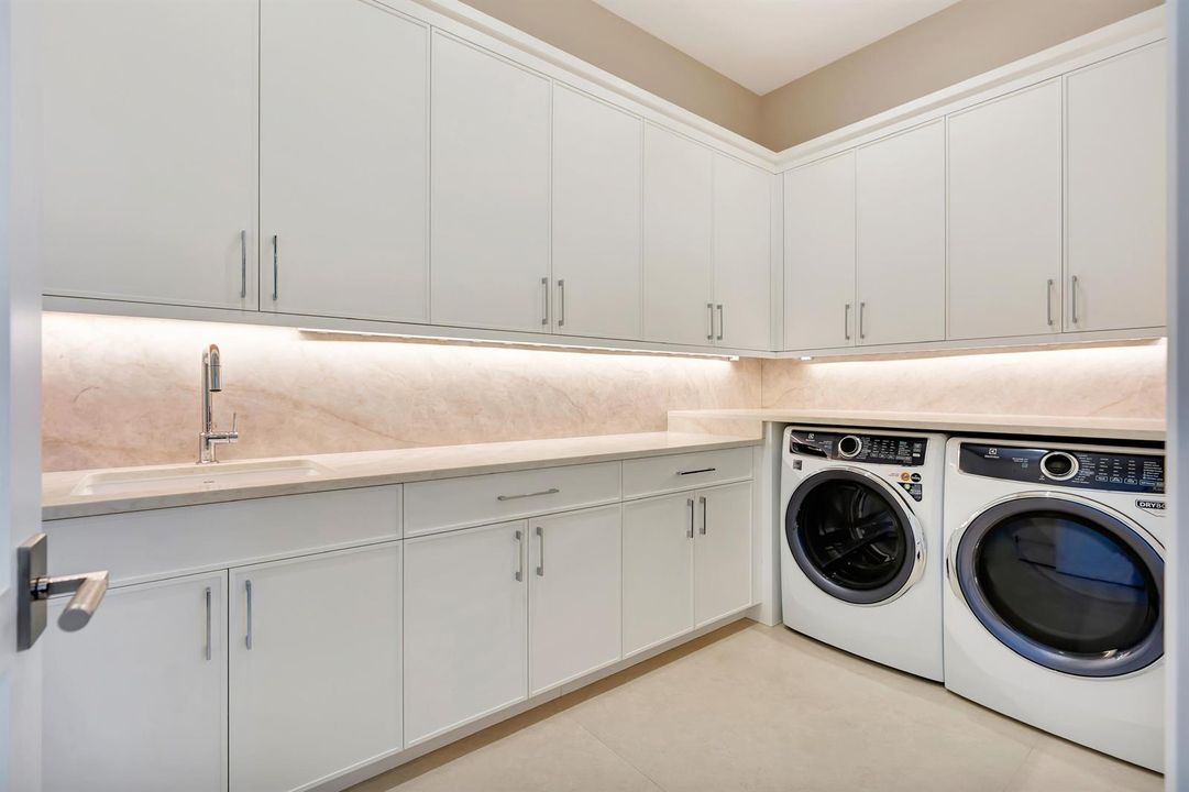 1st Floor Laundry