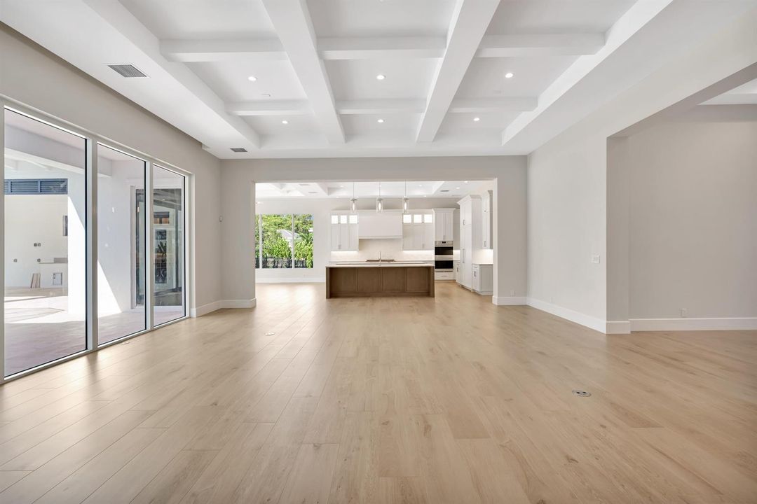 Box Beam Ceiling Details