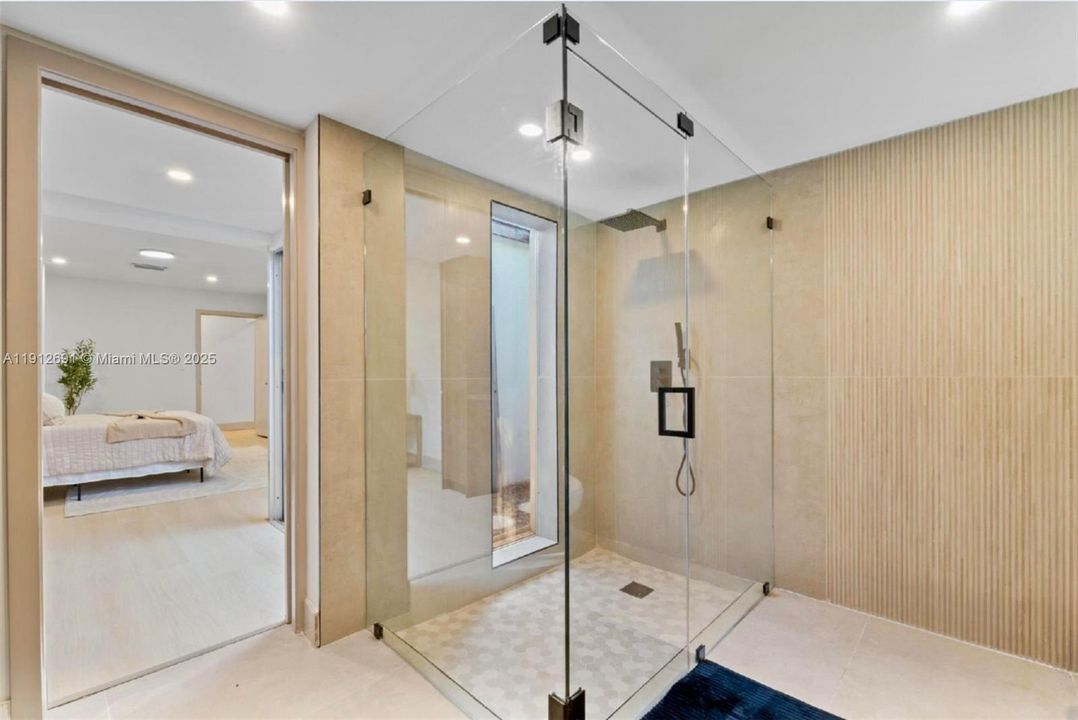 На продажу: $658,500 (4 спален, 2 ванн, 2346 Квадратных фут)