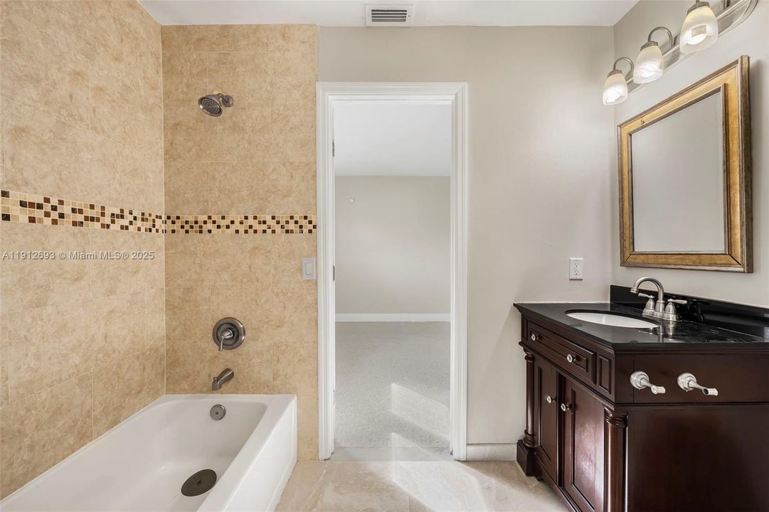 En Renta: $10,998 (5 camas, 4 baños, 2939 Pies cuadrados)