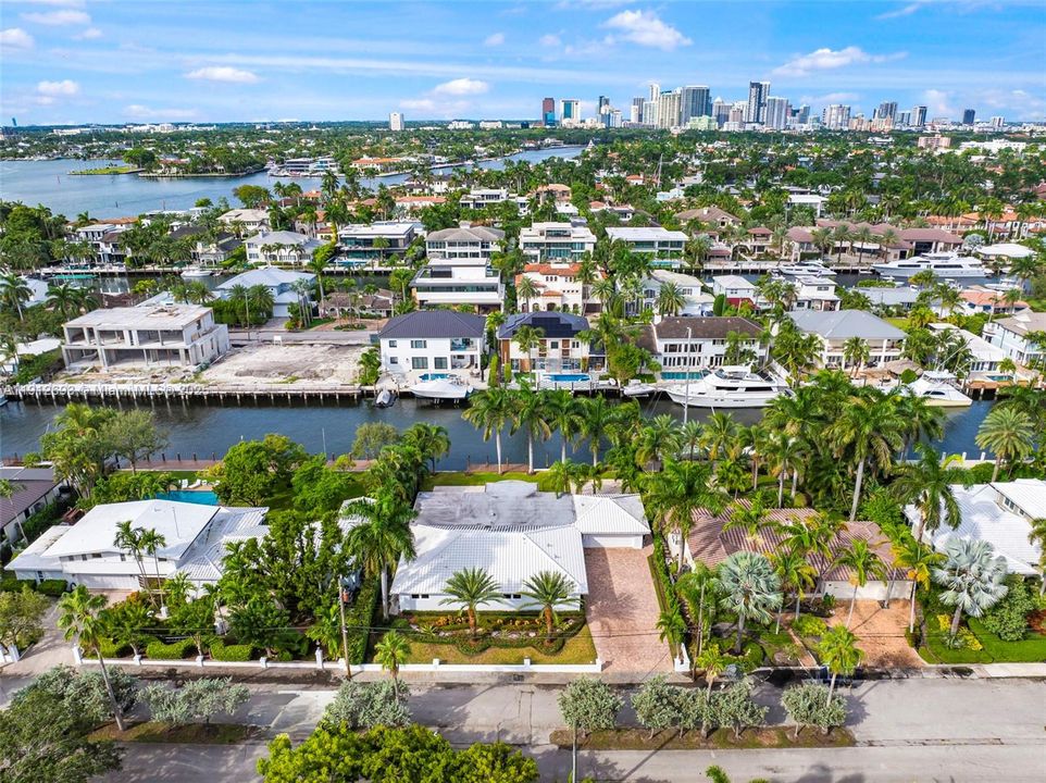 En Renta: $10,998 (5 camas, 4 baños, 2939 Pies cuadrados)