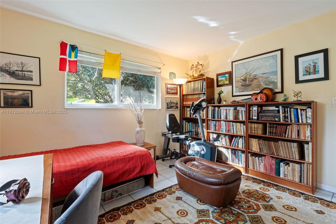 En Venta: $849,900 (3 camas, 2 baños, 1413 Pies cuadrados)