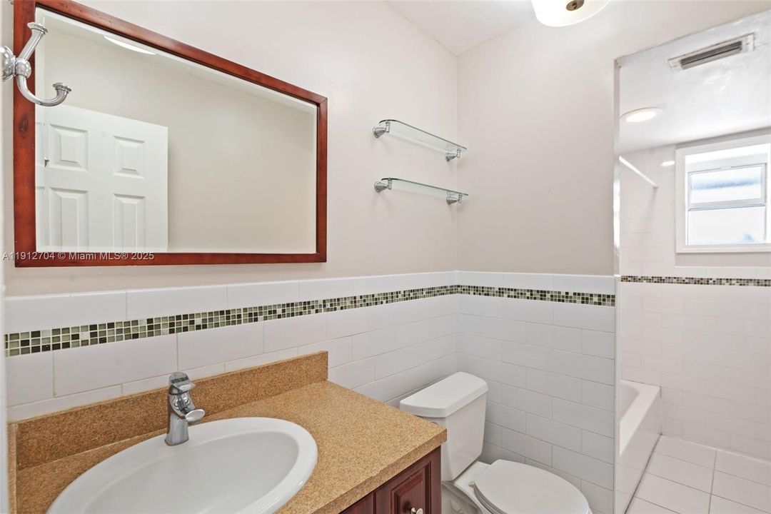 На продажу: $530,000 (3 спален, 2 ванн, 1544 Квадратных фут)