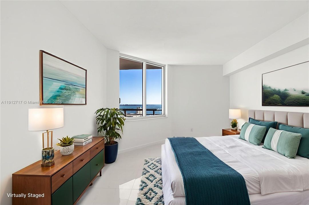 待售: $695,000 (2 贝兹, 2 浴室, 1227 平方英尺)