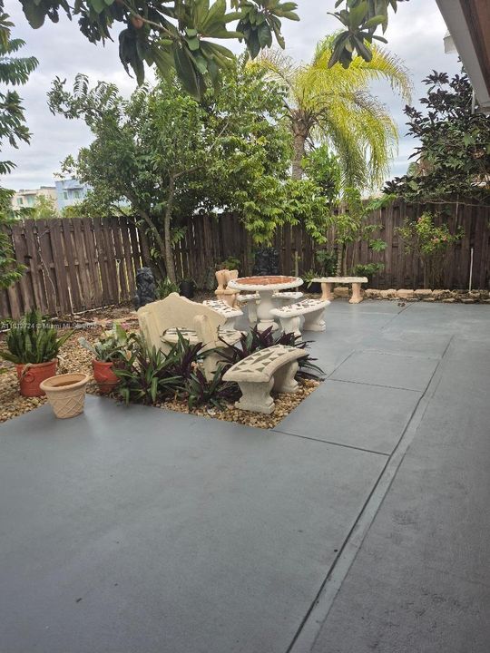 For Sale: $775,000 (3 beds, 2 baths, 2125 Square Feet)