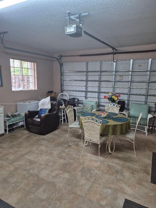 For Sale: $775,000 (3 beds, 2 baths, 2125 Square Feet)