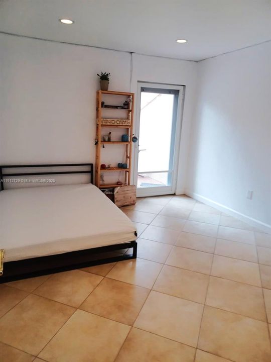 Activo con contrato: $500,000 (3 camas, 2 baños, 1276 Pies cuadrados)