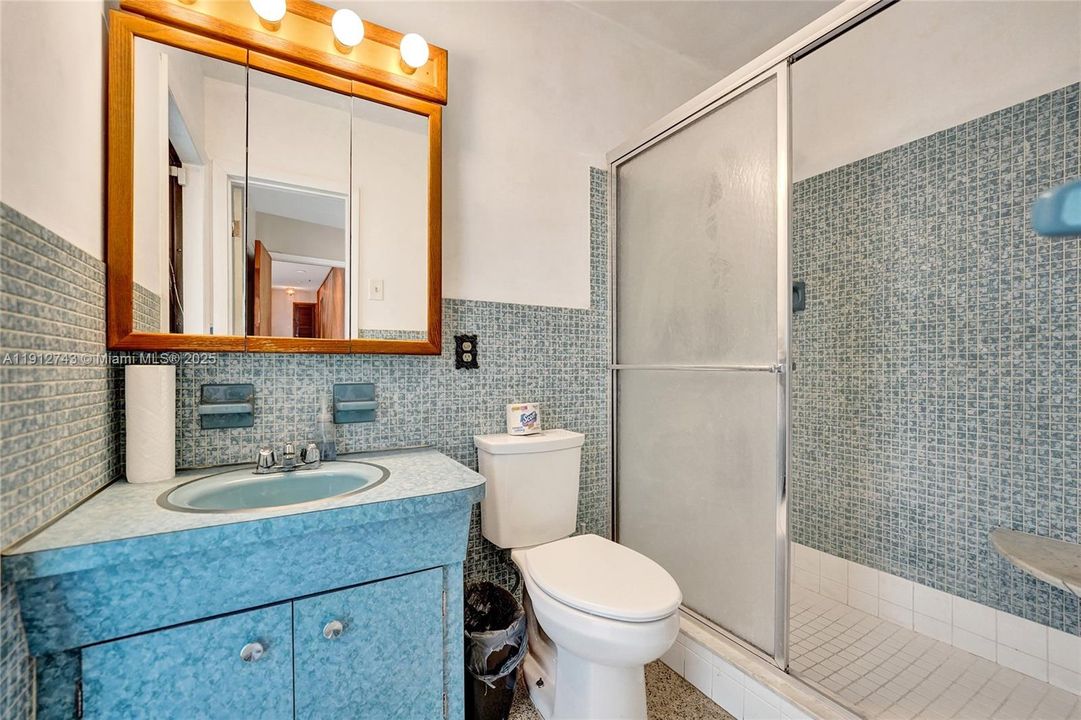 Active With Contract: $549,900 (3 beds, 2 baths, 1637 Square Feet)