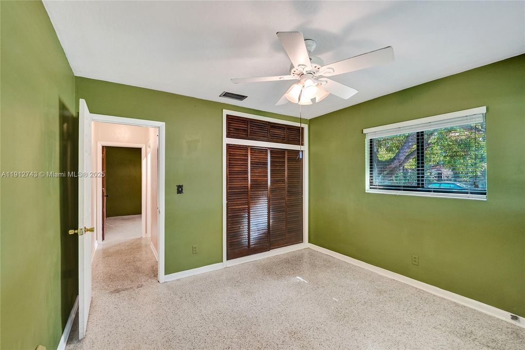 Active With Contract: $549,900 (3 beds, 2 baths, 1637 Square Feet)