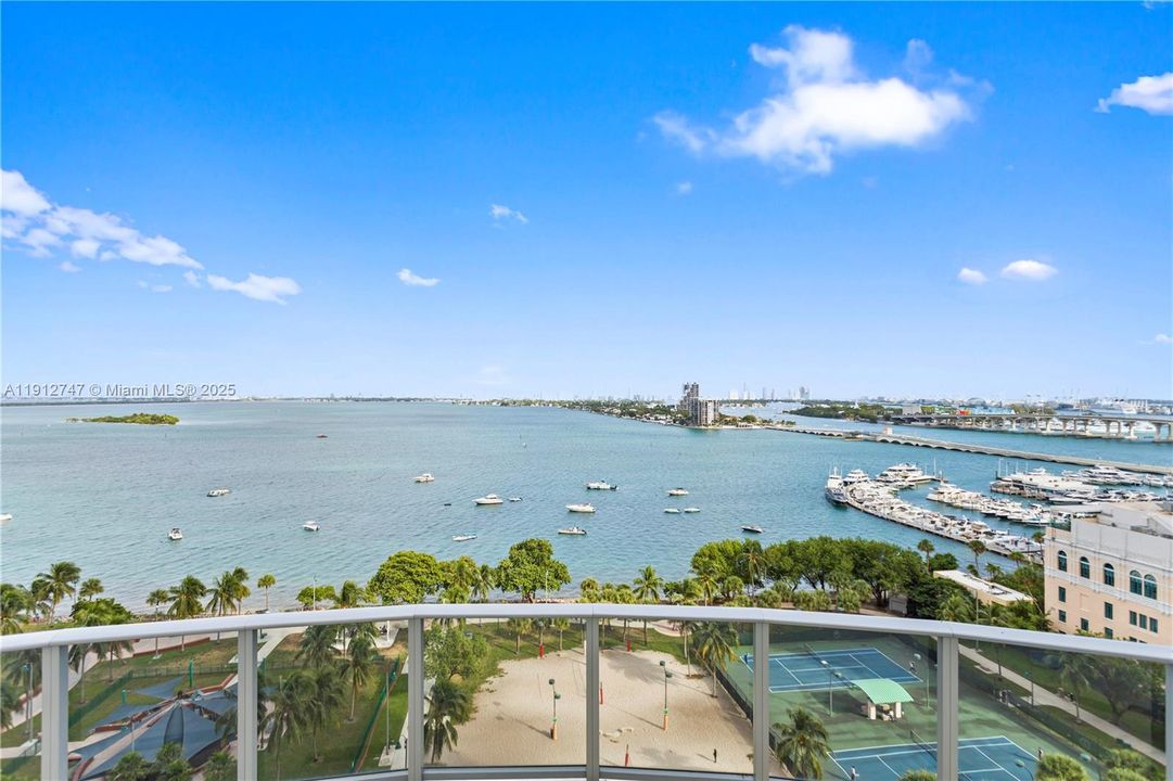 待售: $799,000 (2 贝兹, 2 浴室, 1178 平方英尺)