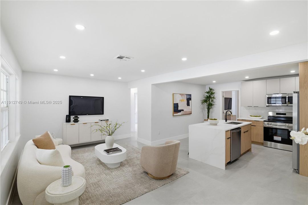 En Venta: $824,900 (4 camas, 3 baños, 1502 Pies cuadrados)