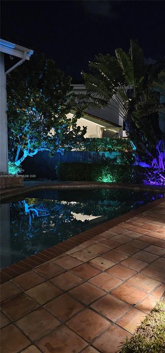 Activo con contrato: $10,700,000 (6 camas, 5 baños, 5012 Pies cuadrados)