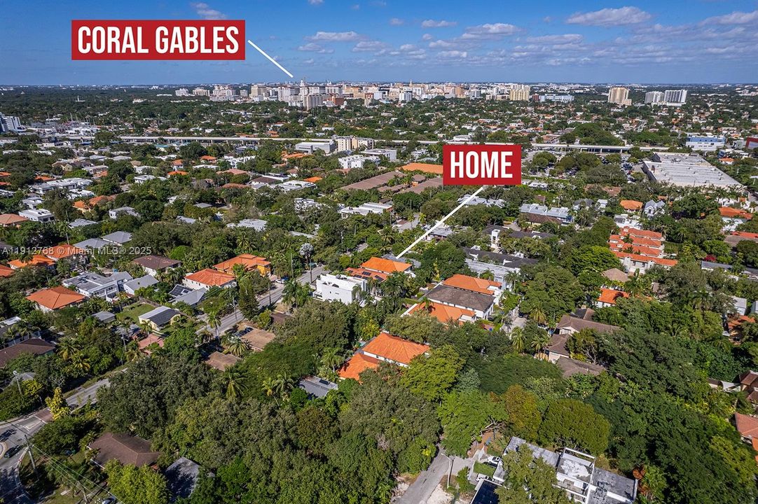 合同活跃: $7,600 (3 贝兹, 2 浴室, 2079 平方英尺)