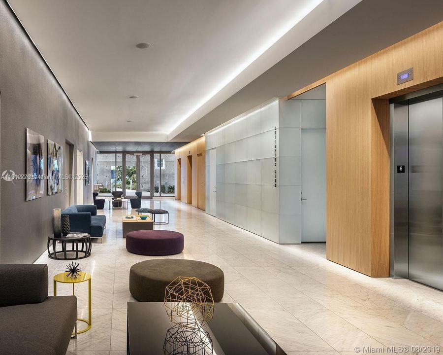 待售: $660,000 (1 贝兹, 1 浴室, 810 平方英尺)