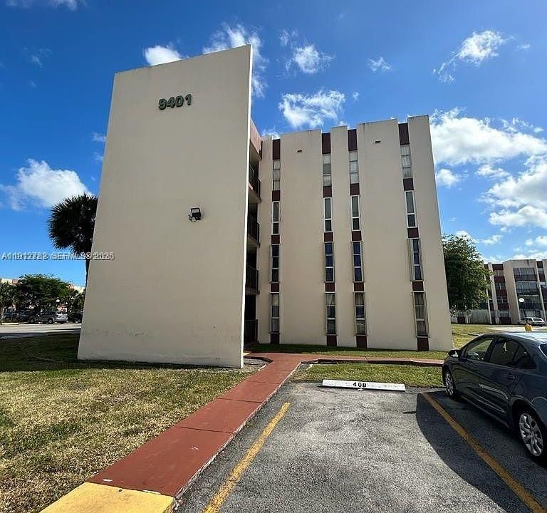 最近租的: $2,350 (2 贝兹, 2 浴室, 1086 平方英尺)