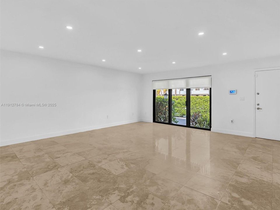 待售: $918,000 (3 贝兹, 2 浴室, 1936 平方英尺)