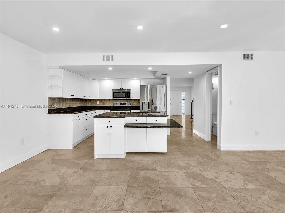 待售: $918,000 (3 贝兹, 2 浴室, 1936 平方英尺)