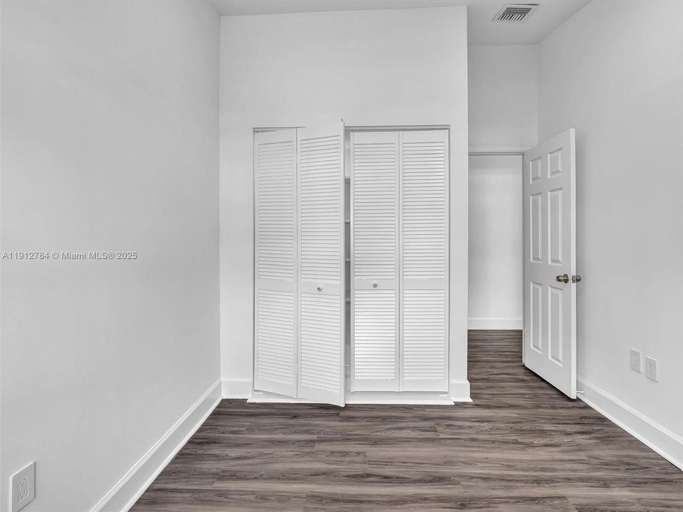 待售: $918,000 (3 贝兹, 2 浴室, 1936 平方英尺)