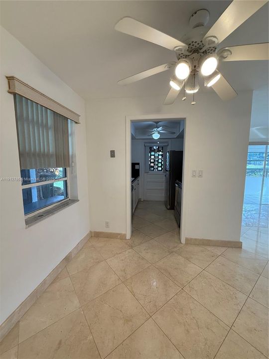 For Rent: $2,450 (2 beds, 2 baths, 1108 Square Feet)
