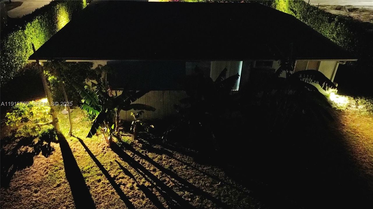 合同活跃: $259,000 (2 贝兹, 1 浴室, 0 平方英尺)