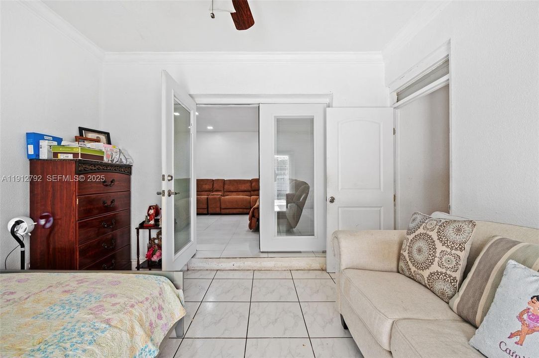 Active With Contract: $670,000 (5 beds, 3 baths, 1929 Square Feet)