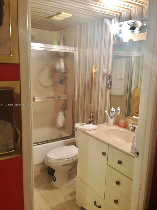 待售: $510,000 (2 贝兹, 2 浴室, 874 平方英尺)