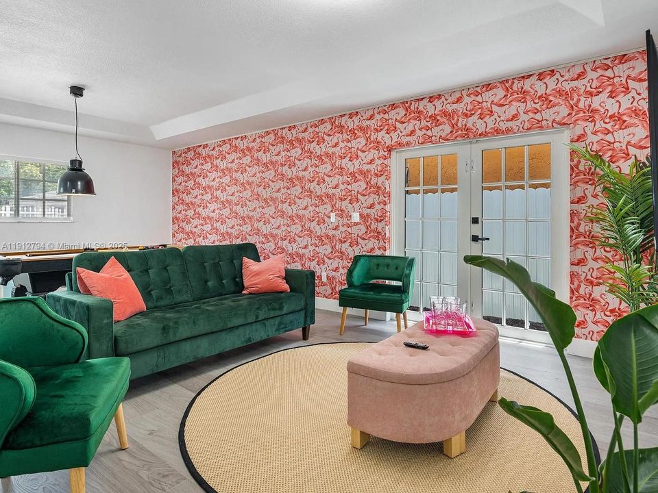 待售: $1,100,000 (0 贝兹, 0 浴室, 2878 平方英尺)