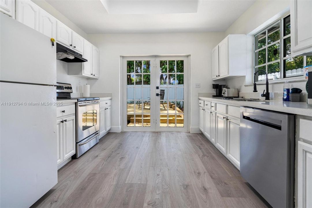 待售: $1,100,000 (0 贝兹, 0 浴室, 2878 平方英尺)