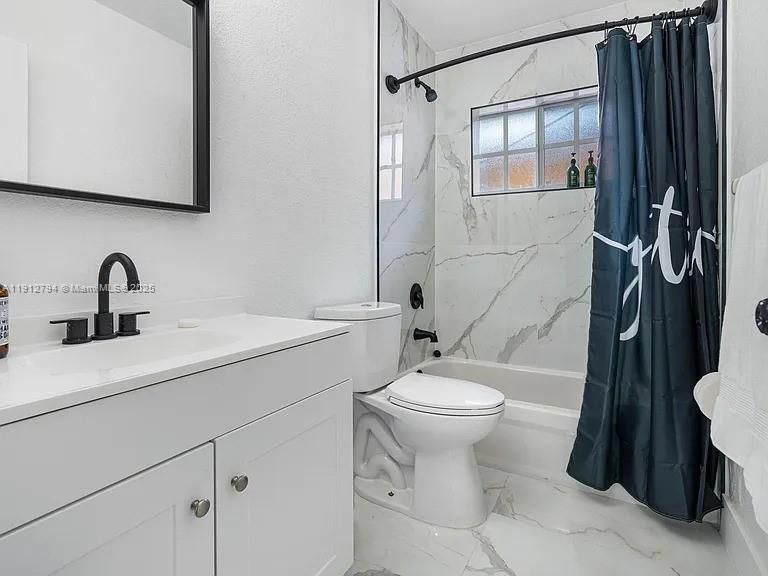 待售: $1,100,000 (0 贝兹, 0 浴室, 2878 平方英尺)