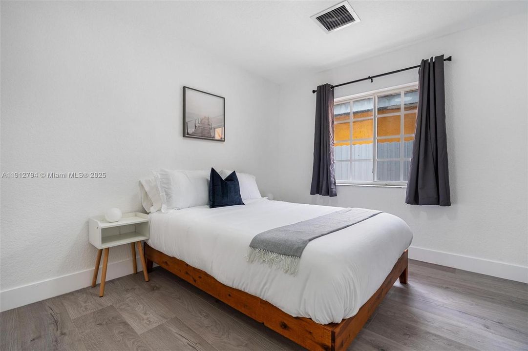 待售: $1,100,000 (0 贝兹, 0 浴室, 2878 平方英尺)