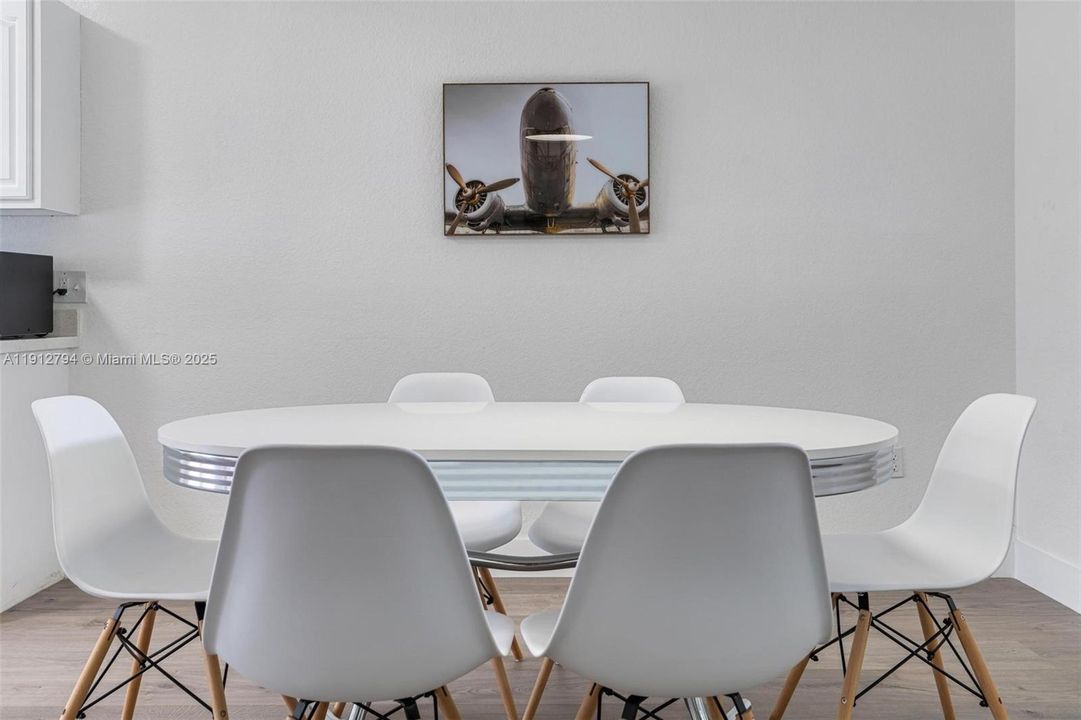 待售: $1,100,000 (0 贝兹, 0 浴室, 2878 平方英尺)