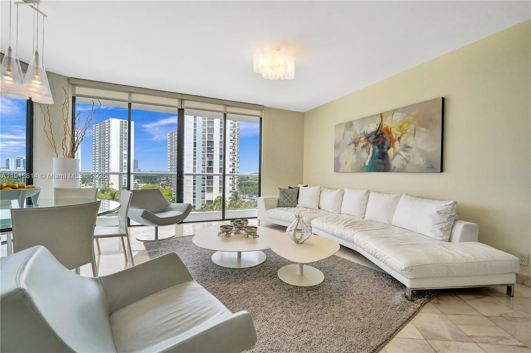 For Sale: $1,000,000 (4 beds, 3 baths, 2080 Square Feet)