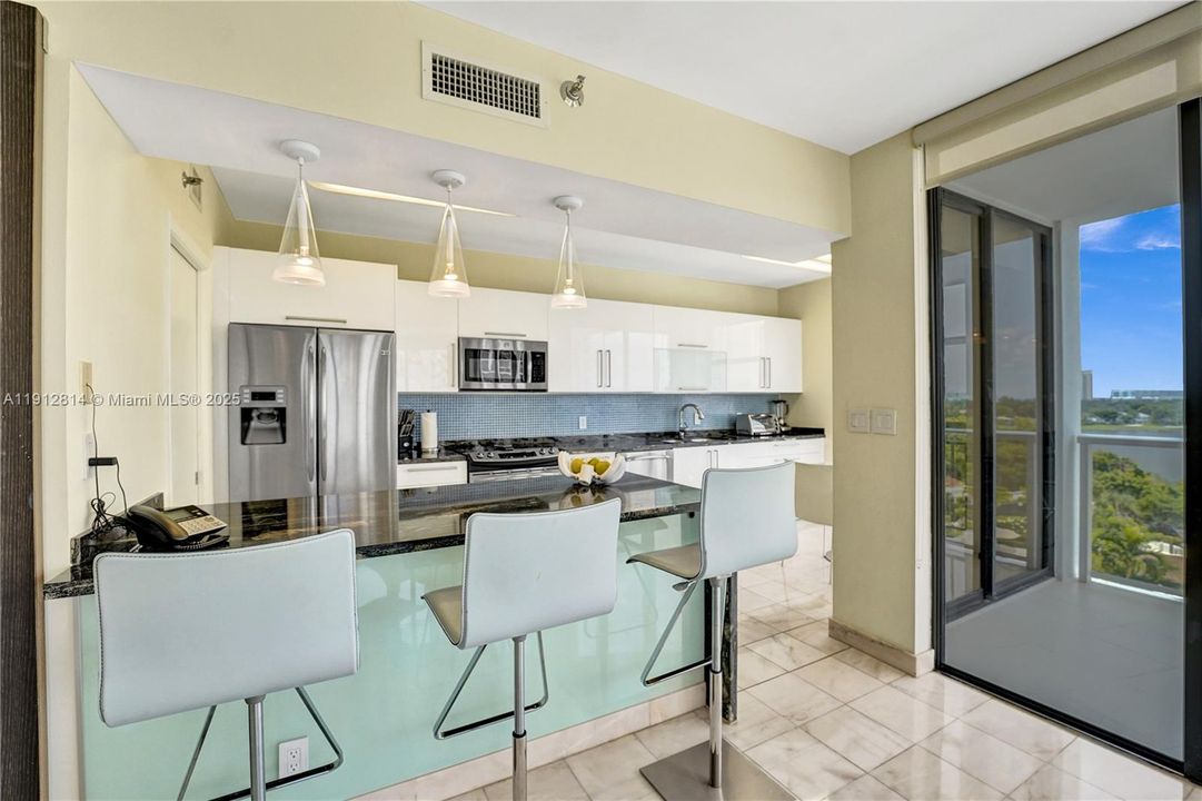 For Sale: $1,000,000 (4 beds, 3 baths, 2080 Square Feet)