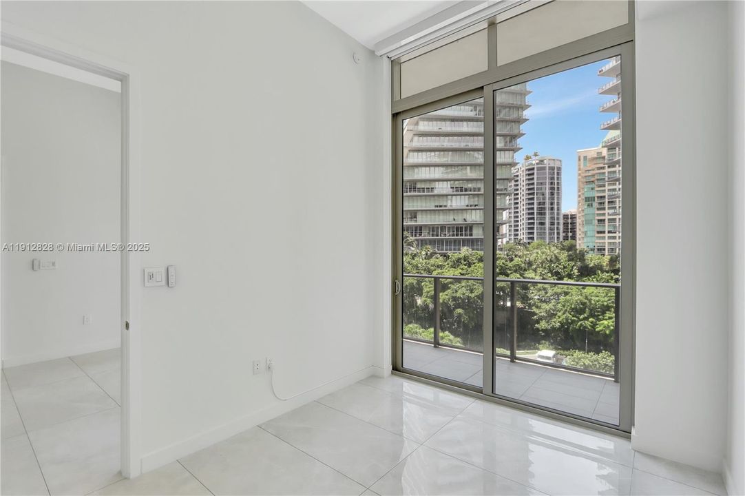 For Sale: $1,800,000 (2 beds, 2 baths, 875 Square Feet)